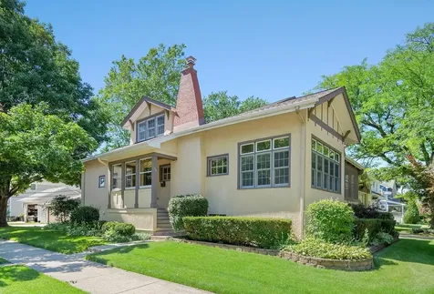 54 Malden Avenue La Grange IL 60525