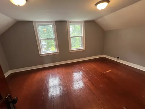 2520 183RD Street Lansing IL 60438