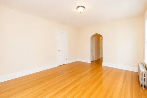 1137 West Columbia Avenue Chicago IL 60626