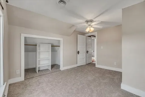 2226 15 1/2 Street Rock Island IL 61201