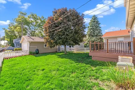 2226 15 1/2 Street Rock Island IL 61201