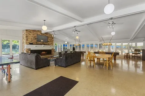 49 Oak Hill Colony Fox Lake IL 60020