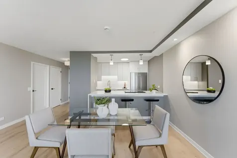 2500 North Lakeview Avenue Chicago IL 60614