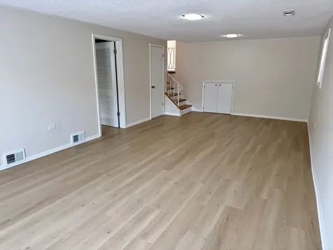 8927 South Sacramento Avenue Evergreen Park IL 60805
