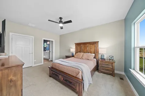 1306 South Wind Drive Sandwich IL 60548