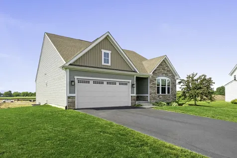 1306 South Wind Drive Sandwich IL 60548