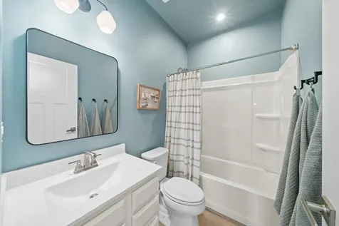 1306 South Wind Drive Sandwich IL 60548