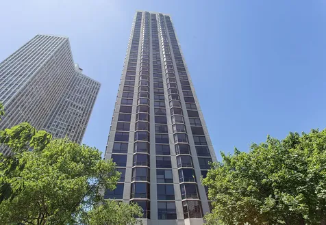 2650 North Lakeview Avenue Chicago IL 60614