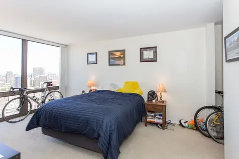 2650 North Lakeview Avenue Chicago IL 60614