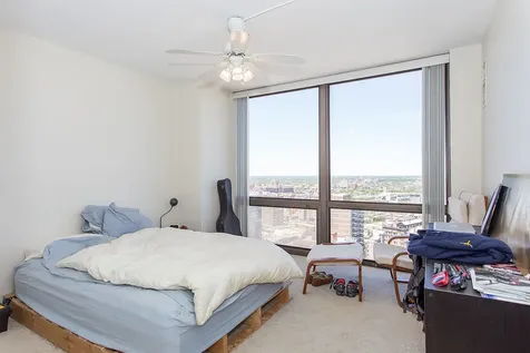 2650 North Lakeview Avenue Chicago IL 60614