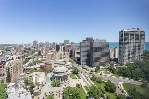 2650 North Lakeview Avenue Chicago IL 60614