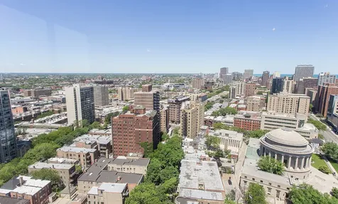 2650 North Lakeview Avenue Chicago IL 60614