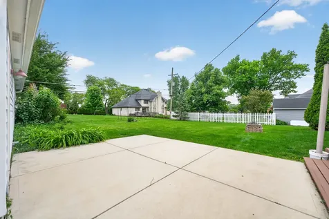 7339 South Park Avenue Burr Ridge IL 60527