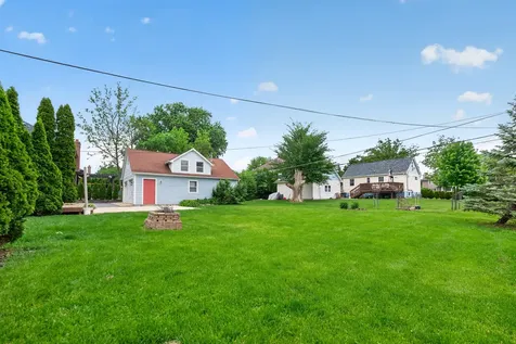 7339 South Park Avenue Burr Ridge IL 60527