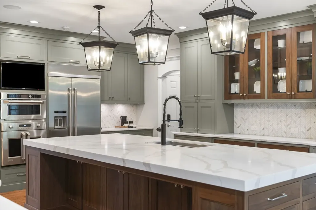 1046 Sylvan Circle Naperville IL 60540