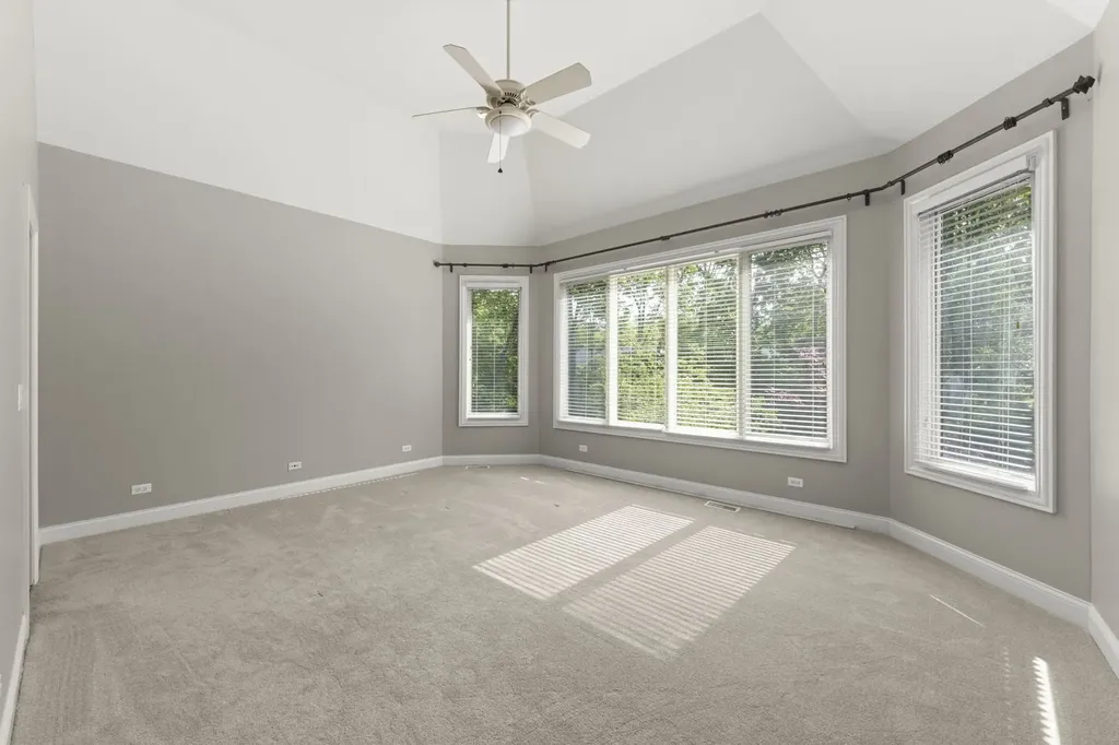 1046 Sylvan Circle Naperville IL 60540