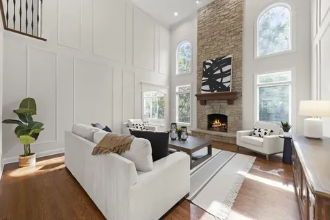 1046 Sylvan Circle Naperville IL 60540