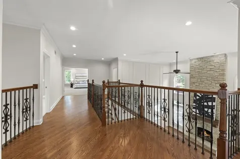 1046 Sylvan Circle Naperville IL 60540