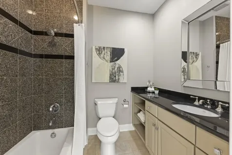 1046 Sylvan Circle Naperville IL 60540