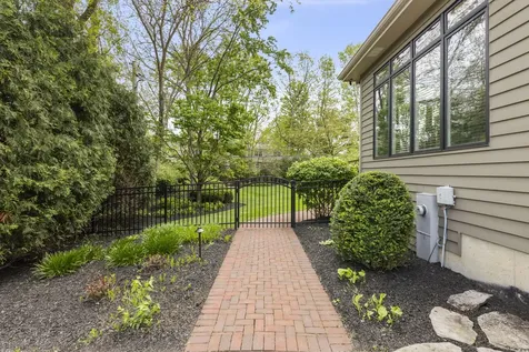 1046 Sylvan Circle Naperville IL 60540