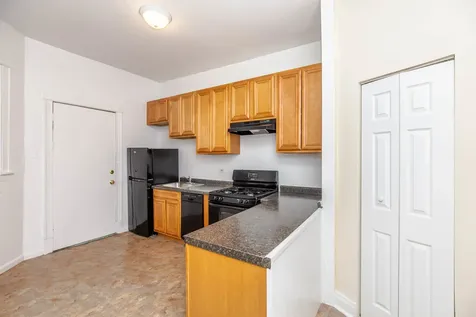 4613 North Ashland Avenue Chicago IL 60640