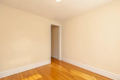 4613 North Ashland Avenue Chicago IL 60640