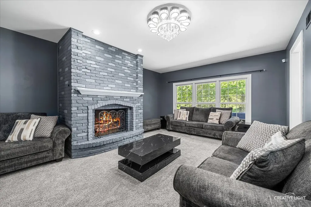 4303 Ariel Court Naperville IL 60564