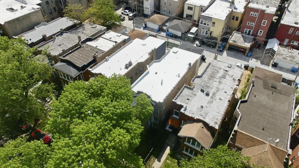 4918 North Monticello Avenue Chicago IL 60625