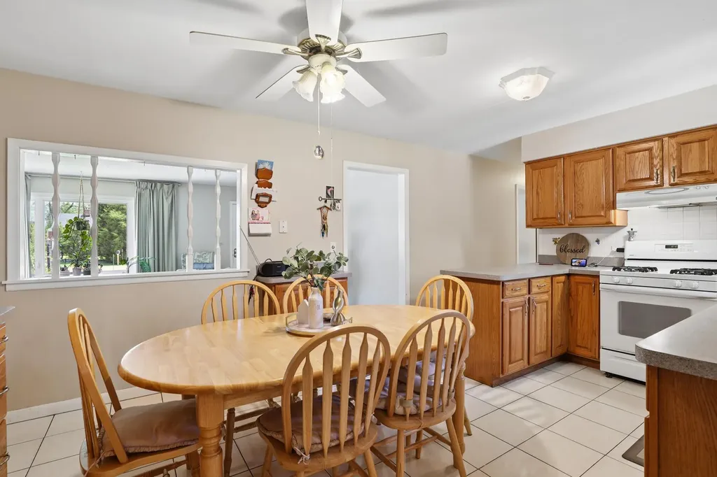2N160 Fairfield Avenue Lombard IL 60148