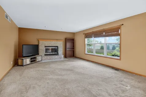713 Clifford Drive Minooka IL 60447