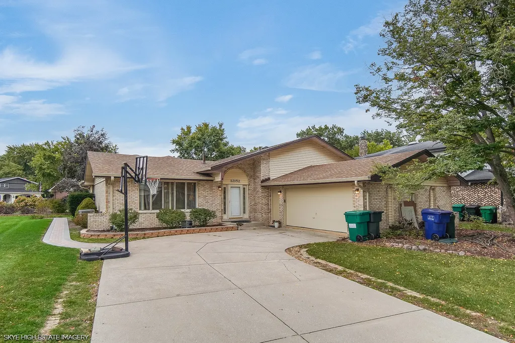12152 Forestview Drive Orland Park IL 60467