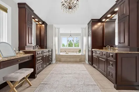 39W514 Bealer Circle Geneva IL 60134