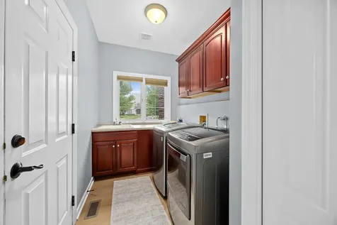 39W514 Bealer Circle Geneva IL 60134
