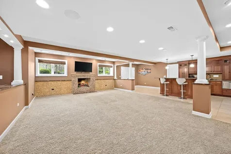 39W514 Bealer Circle Geneva IL 60134