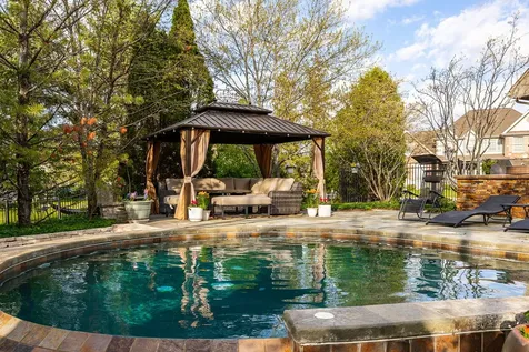 39W514 Bealer Circle Geneva IL 60134