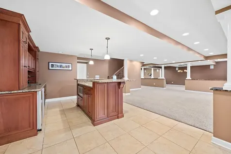 39W514 Bealer Circle Geneva IL 60134