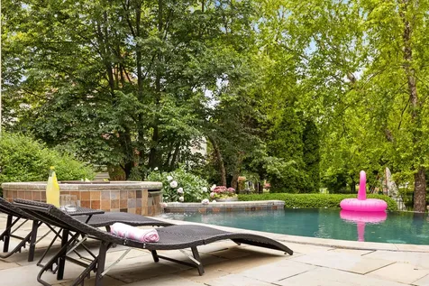 39W514 Bealer Circle Geneva IL 60134