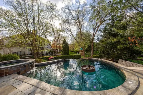 39W514 Bealer Circle Geneva IL 60134