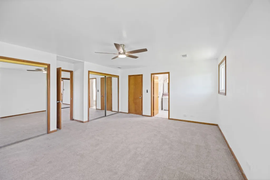 725 North 8th Avenue Addison IL 60101