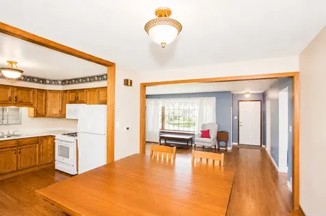 1359 East Dorothy Drive Palatine IL 60074