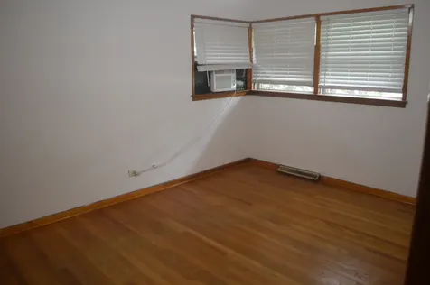 17719 Burnham Avenue Lansing IL 60438
