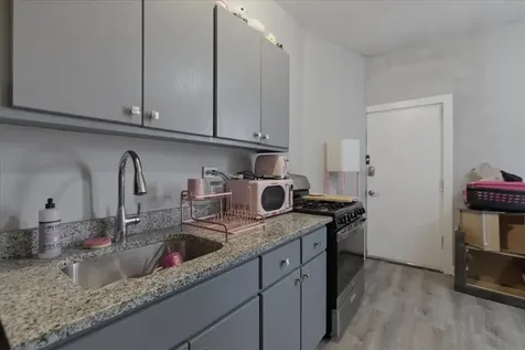 5018 South Blackstone Avenue Chicago IL 60615