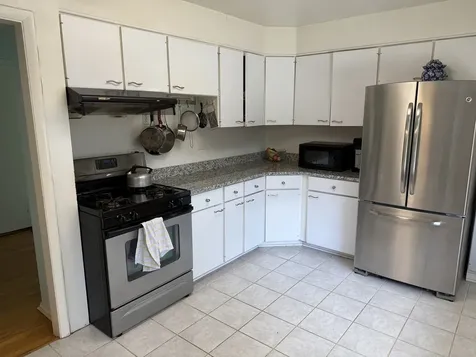 1958 Castlewood Road Highland Park IL 60035