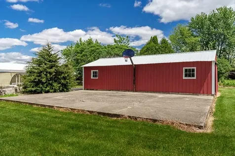 12425 Olson Road Caledonia IL 61011