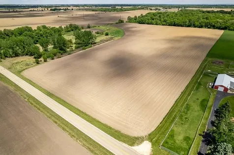 12425 Olson Road Caledonia IL 61011