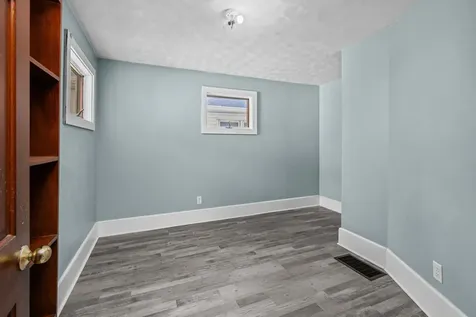 1419 17TH Street Moline IL 61265