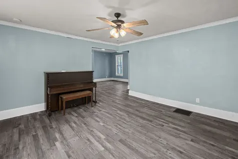 1419 17TH Street Moline IL 61265