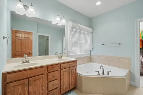 1402 Alydar Drive Mahomet IL 61853