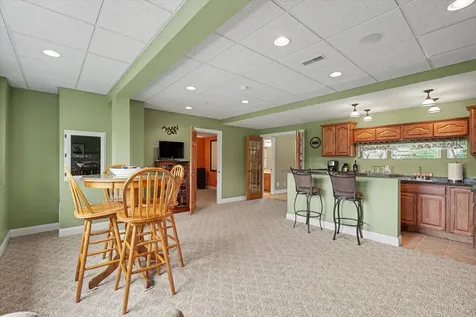 1402 Alydar Drive Mahomet IL 61853