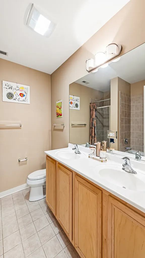 2220 West Maypole Avenue Chicago IL 60612